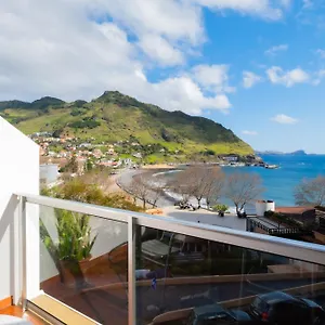 3* Pensión Residencial Familia